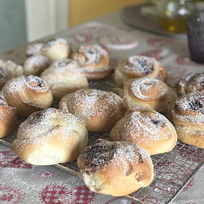 Brioches a forma di rosa