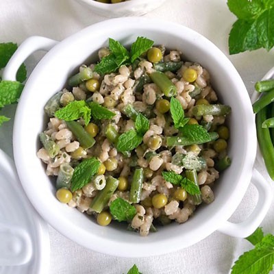 Insalata di Orzo con Piselli e Menta