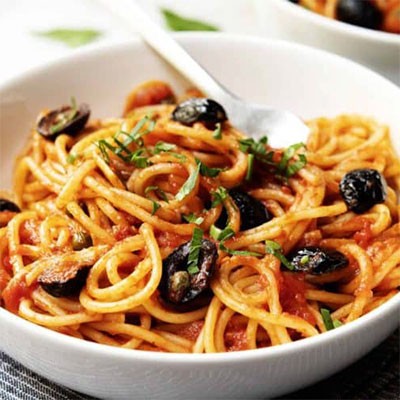 ricetta spaghetti alla puttanesca