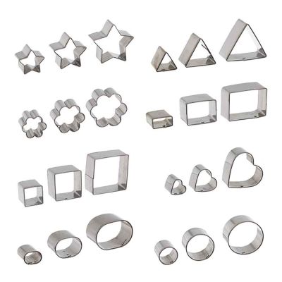 Set 24 Cutters Tagliapasta in acciaio inox forme geometriche assortite
